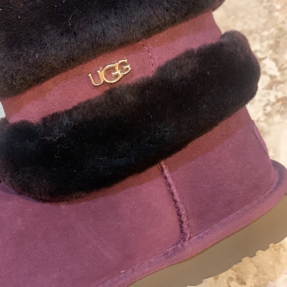 UGG Fluff Mini Boot - Picture 9 of 10